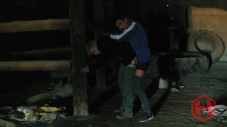 Amadeus studio: Utomhus och min kuk hårt