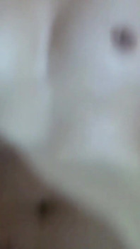 Plně si užívám sex s mojí nevlastní ou terapeutkou, lízám jí kundičku, stříkám na její prsa a další.