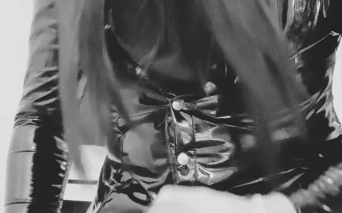 The shining: Hot in Shiny Pvc Clothes, Lack Pants, Gloves...