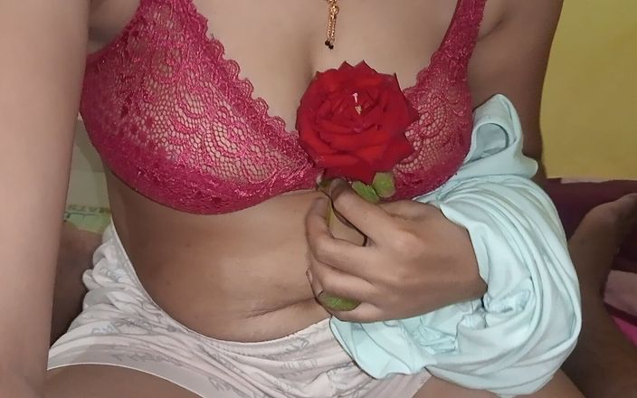 Lovelygirl456: Я трахаюся зі своїм другом чоловіка