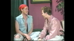 Mon Amie: Vou tirar suas roupas