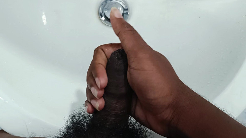 NewDickInTown: Pink Head Penis Cumming in to the Sink - Tasty Cum...