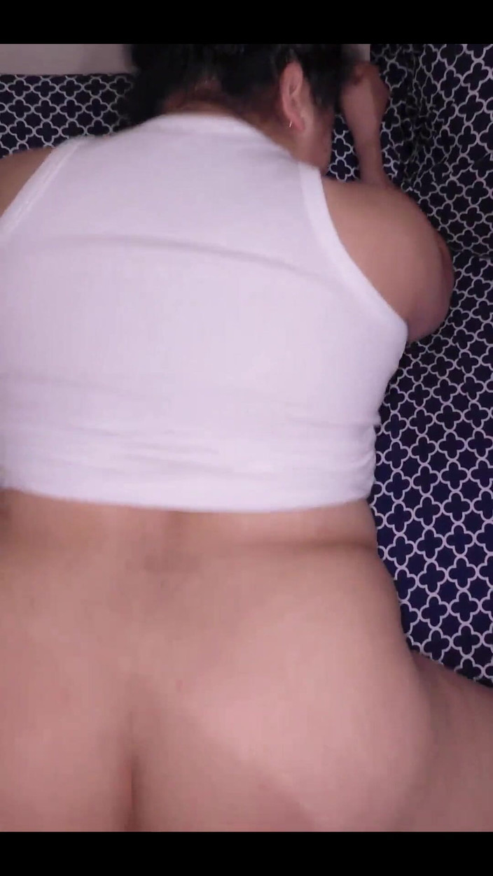 Miari Mayas: BBW versucht nach langer zeit anal und sie liebt es!