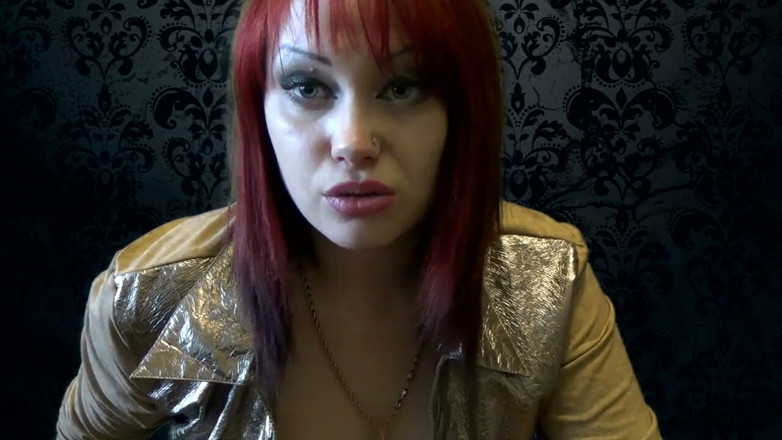 Goddess Misha Goldy: Suge și linge-mi tocurile înalte sau îți voi pune în cur