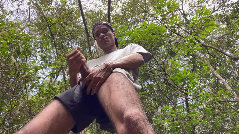 vergar4_daviid: Njuter av avrunkning utomhus