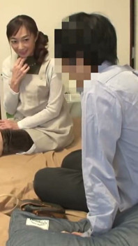 Rental Mature Woman, Age 53 - the Secret Side Her Husband Never Sees