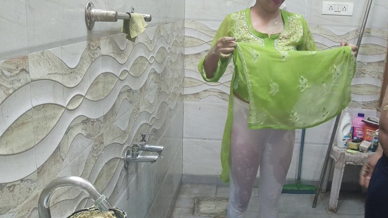 Hornycouple149: Hintli Sutela Bhai üvey kız kardeşini skandalı yaparken gördü ve hatta...