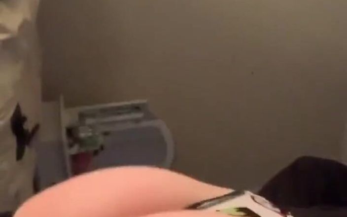 Tia Tizzianni Productions: Šťastný Halloween Od mě a mých strašidelných undies, Lol stále...