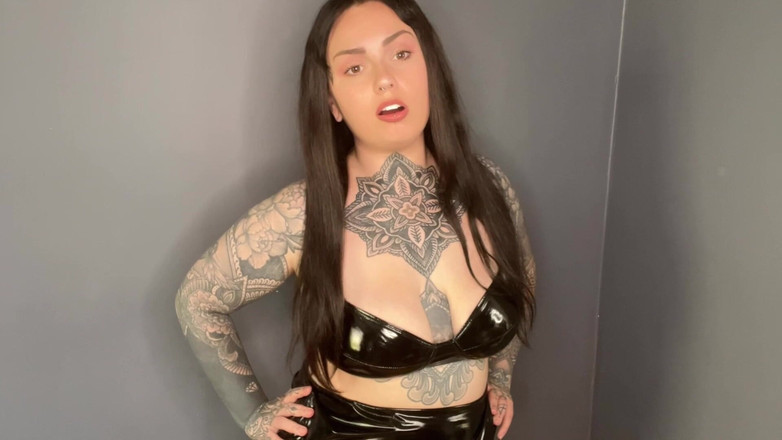 Miss Valentina: Sexless Relationship