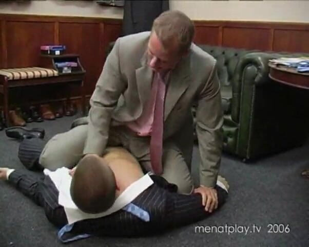 MenAtPlay: Wrestling Rivals