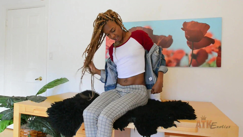 ATK Fans (Exotics): Kimmy Katt Gets Naked and Gives You a Great Interview...