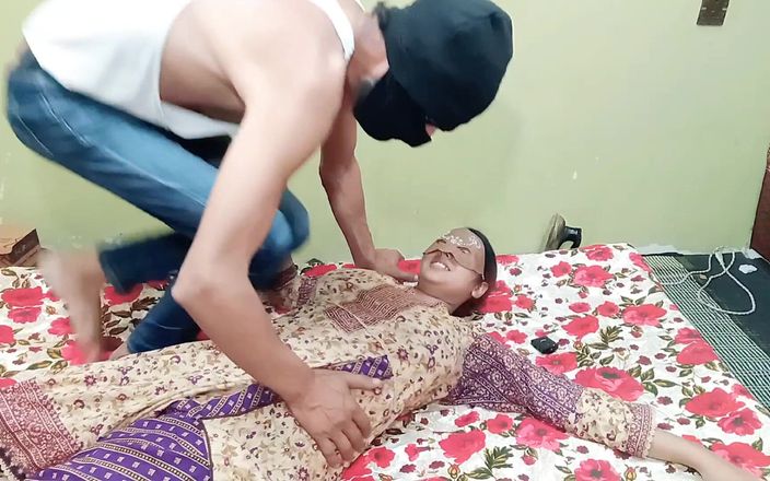 MehwishButt: Xuất tinh vào đít