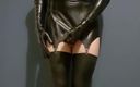 Jessica XD: Lừa dối trong corselette cao su đen mới của tôi