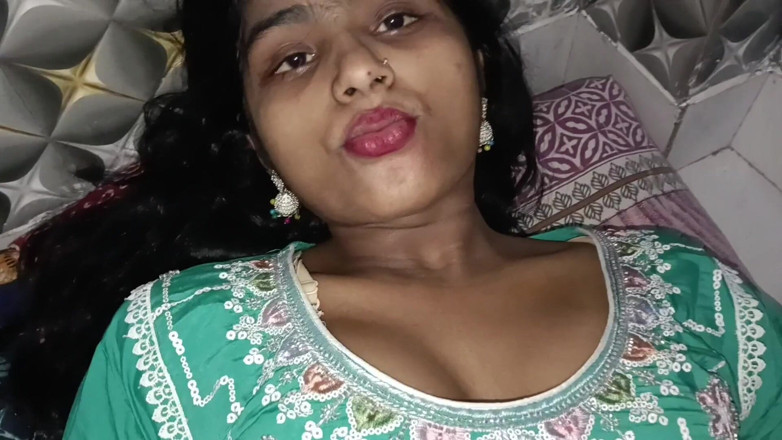LateralChain349: สาวแขก Salwar สีเขียวตัวจริงเย็ดจัดหนักกับน้ําเงี่ยนไหลเยิ้ม - ถ่ายเอง