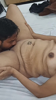 The Son Left His Stepmother in the Hotel Room
