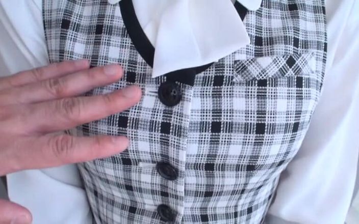 CherryBONBON: Pani w biurze i starszy mężczyzna