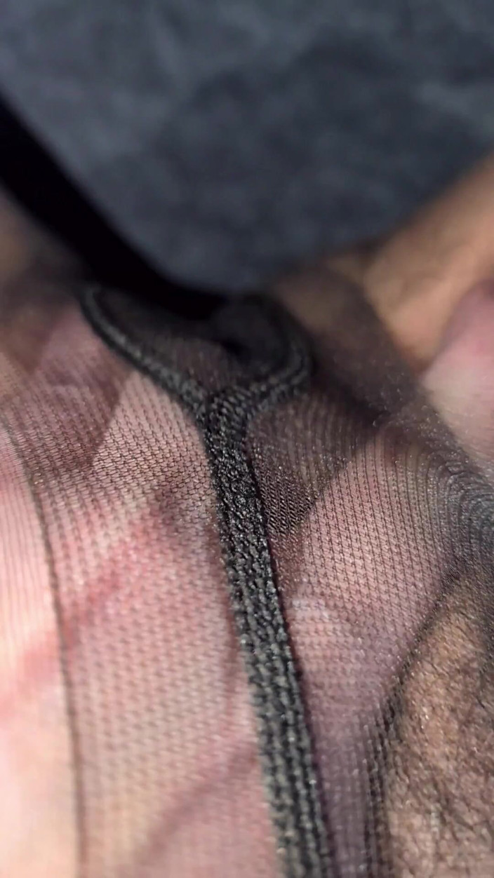 Elianna: Just a Taste