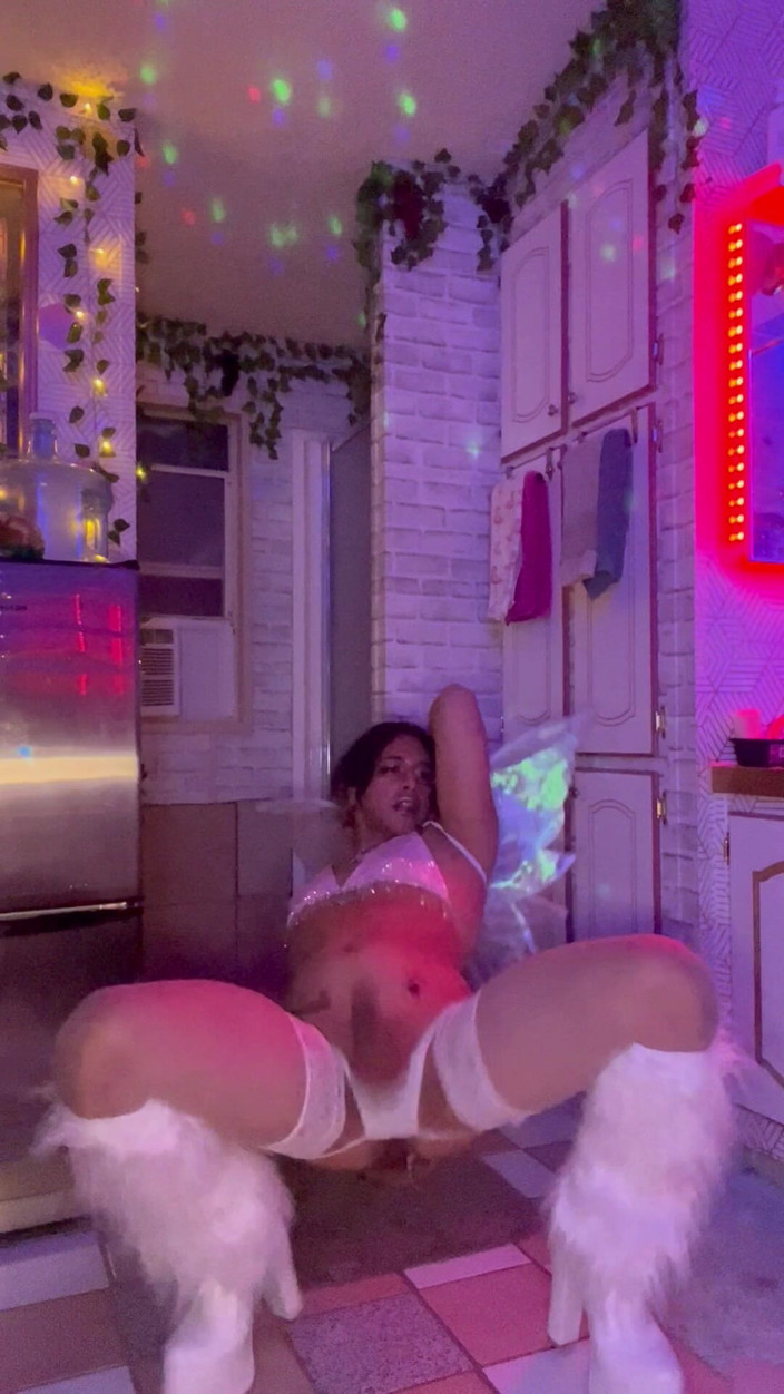 TSJade95: Porn Star Dance