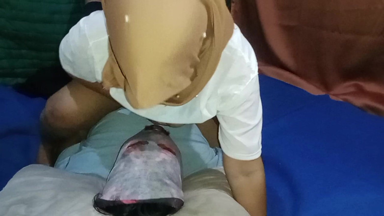 Babang endut: Indonezia Pizda mamei mele vitrege cere lins și futut