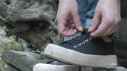 Mistress Legs: Teasing feet in white socks at the waterfall