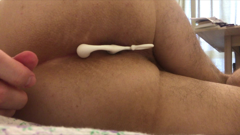 IlyaWilliam: Young boy plays with his tight anal