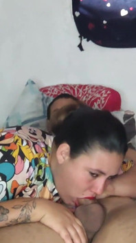 Gola Profonda E Umida