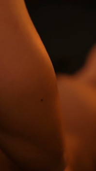 Primeira vez de Selena Vega fazendo sexo com outro homem!