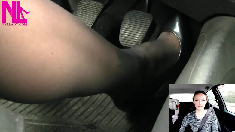 Nyllady: Guido in Pattent grigio pompa sui miei piedi