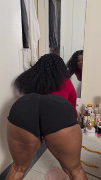 Twerking in My Tight Booty Shorts