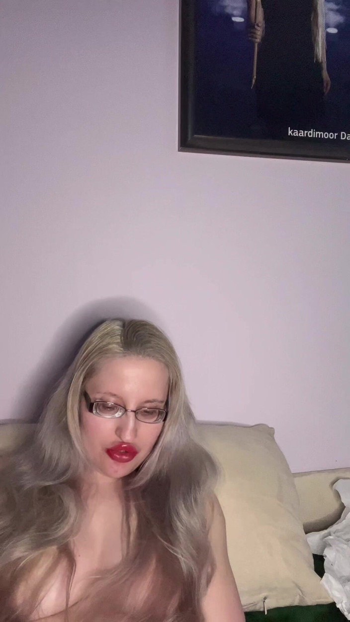 FinDom Goaldigger: 흑인 대물 자지에게 따먹히는 핫한 갈색 머리