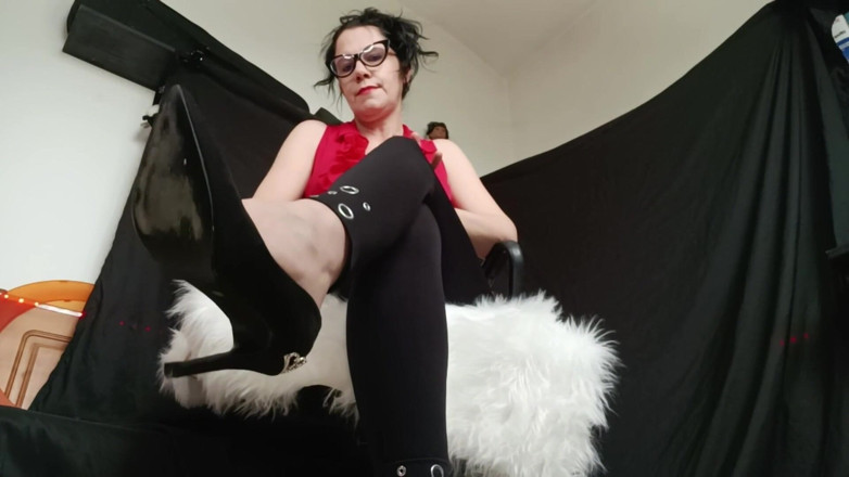 Bergami Melissa: Padronadomination Cum on My Black Decolte'