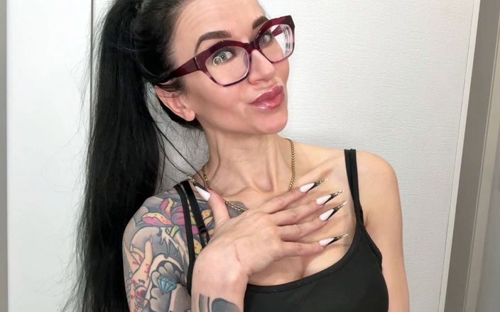 Julia domaina: 내 안경 컬렉션, 7 쌍을 시도, 안경없는 눈 클로즈업, 그래서 블라인드