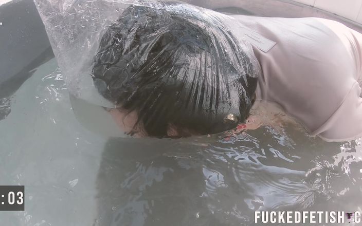 Fucked fetish: 4K Water Bagging Sexy Latin Goddess Swimsuit Topples