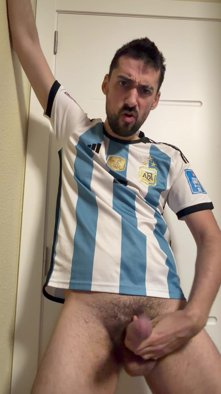 Liam Harding: Hot Stepdaddy Showing off Big Cock and Cums Like a...
