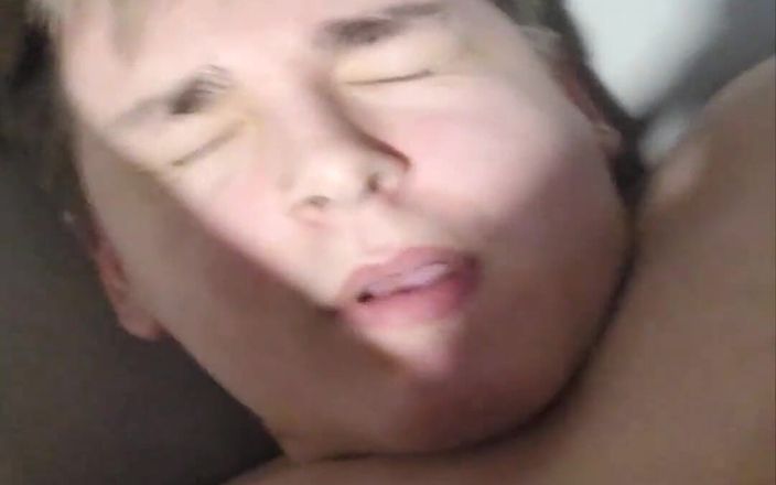 Dustins: Chubby Boy with Big Ass Cums on Himself