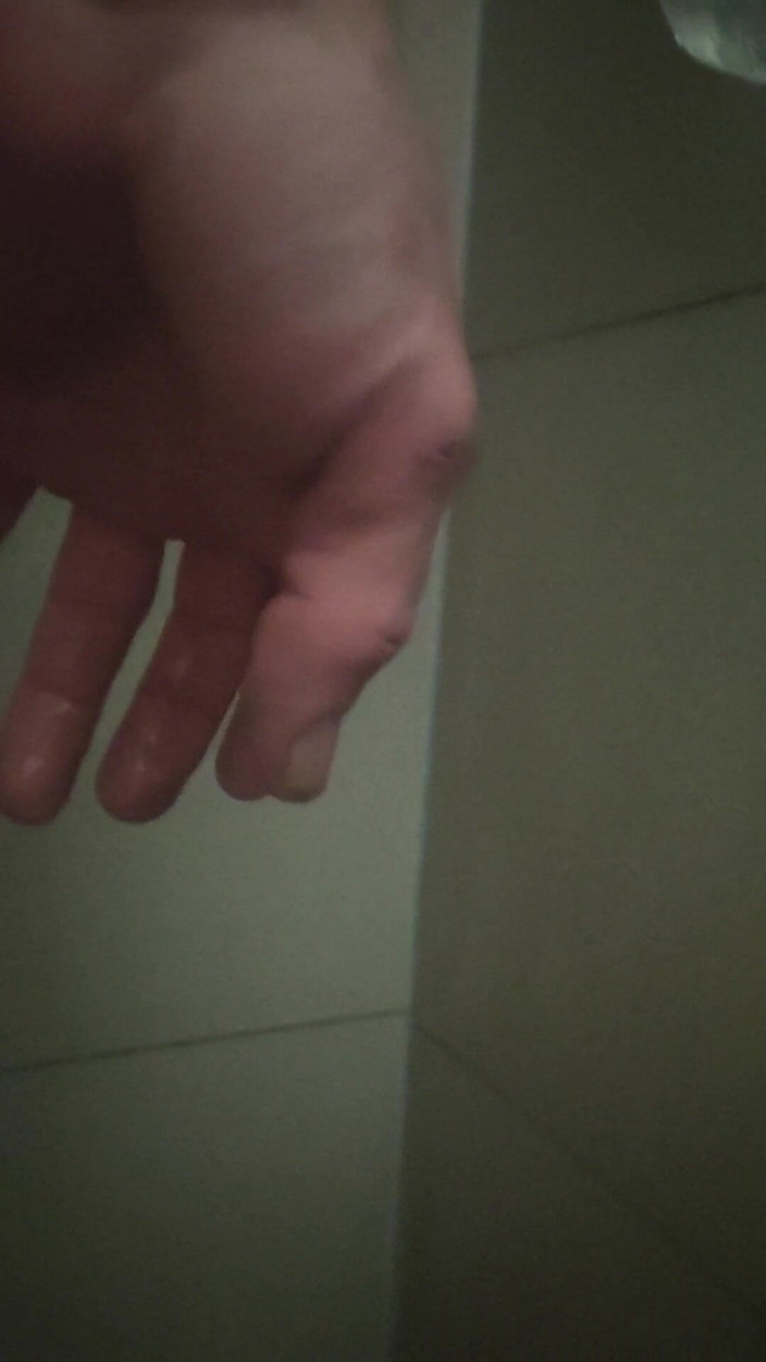 Cdubzdik: Taking It in the Ass in the Shower