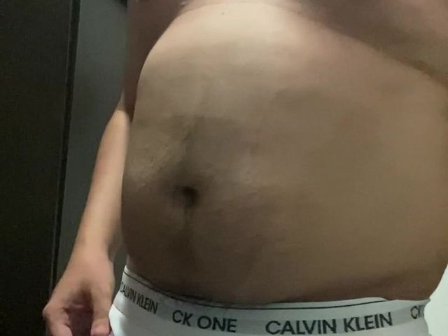 I take off my clothes (The life prime studio)