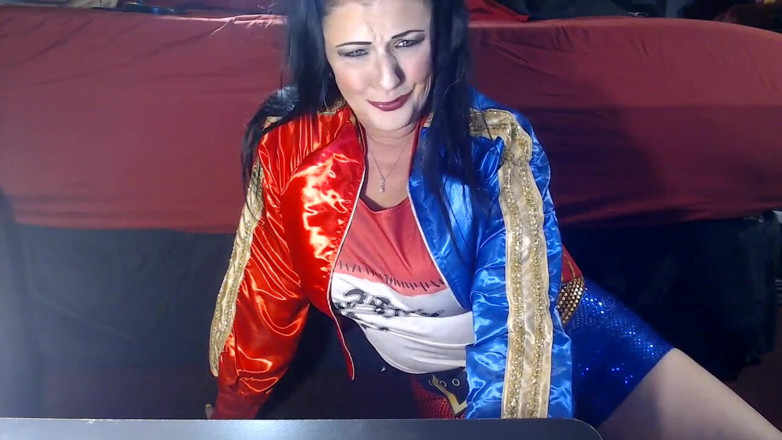 Abby Anna: Harley Quinn burping soda