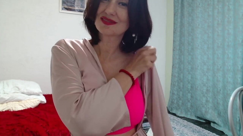 ANGELA_LADY: हर सुंदरता ने उन्हें खूबसूरती से दिखाया है कला है