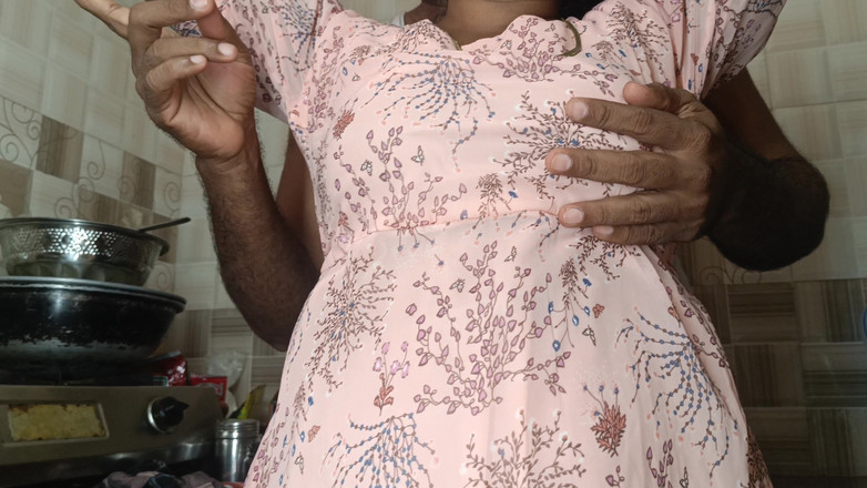 Laxi ammu: Casalinga chennai