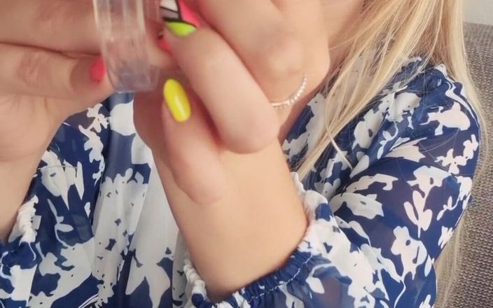 Anna Lynx: 你的女友把你锁在贞带里