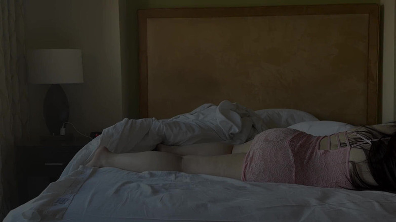 SquishMallow3328: Sabah şipşağı için büyük götlü Çinli sürtüğü uyandır