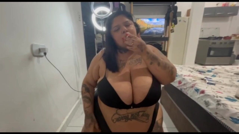 Mary Jhuana: Turbinada tarafından Oral Seksle Sigara Yeni 2026