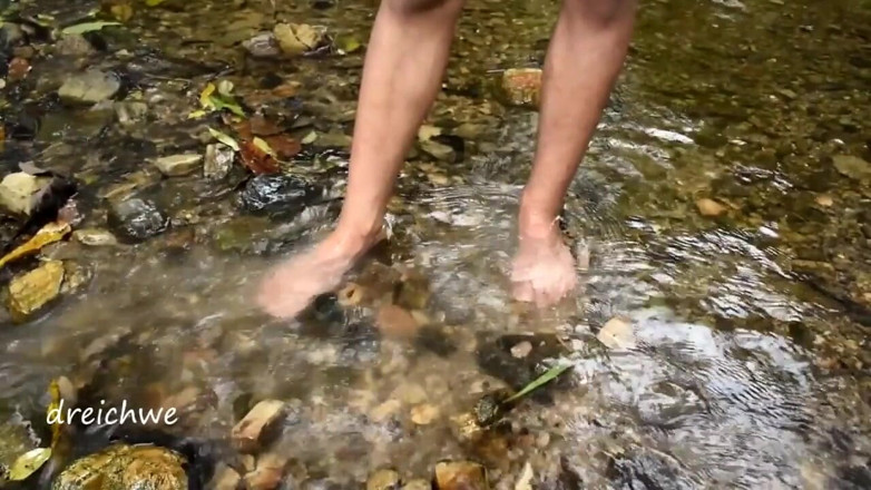 Dreichwe: A foot bath in the river
