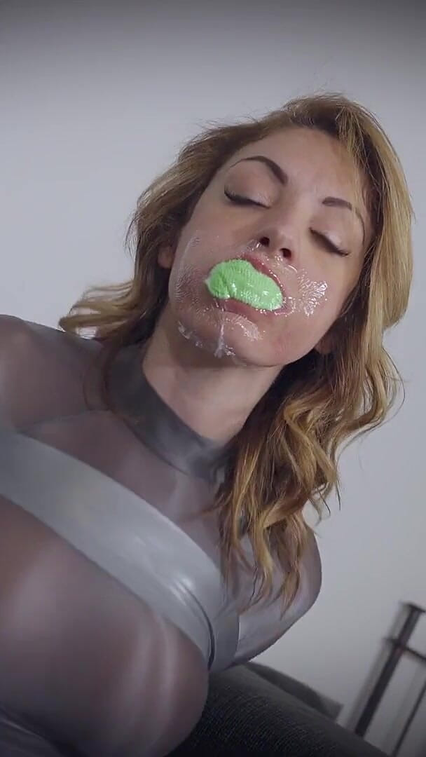Gag Attack: Alba - Missing the Competition
