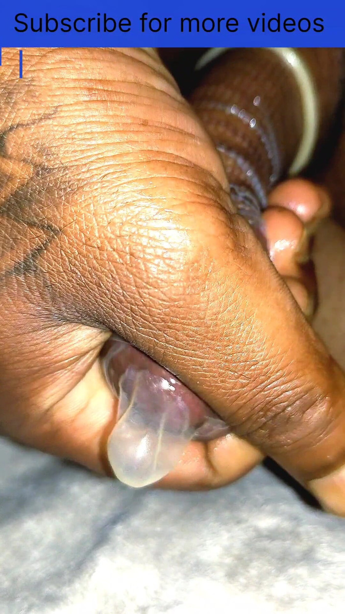 AnR: Cum in Condom by Hand