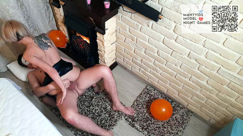 Night Games: กำลังเตรียมตัวสำหรับฮาโลวีน