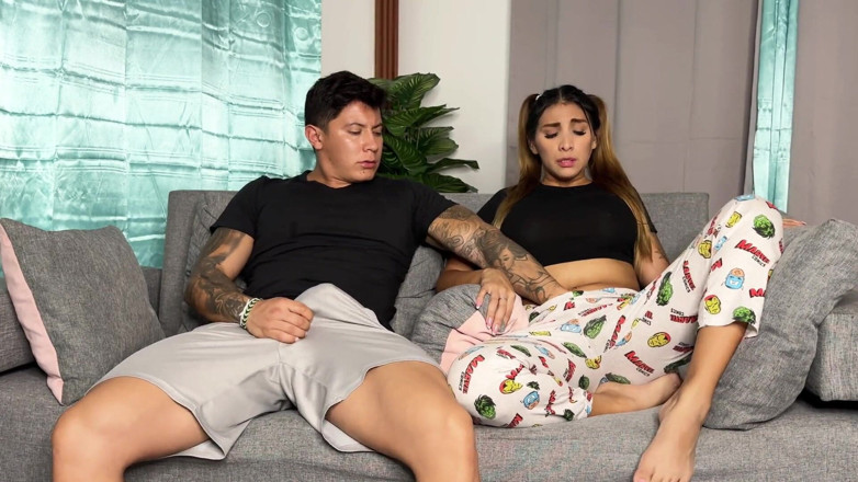 Winter_steph: We Watched Porn with My Stepsister and Ended up Fucking
