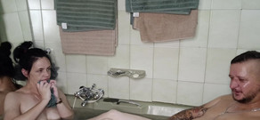 Bigjoefuckalott: Badkamer