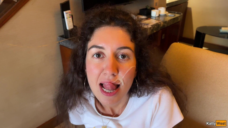 Katty West: लड़की को उसके व्यभिचारी पति से दूर ले गया और उसे घर पर चोदा